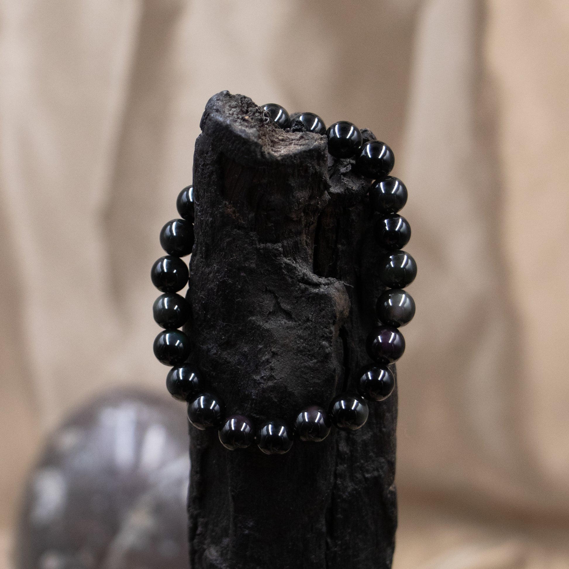 Bracelet-obsidienne-soins -Bijoux-Lithothérapie-minéraux